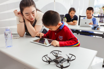 Tello EDU教育編程無人機亮相上海市青少年人工智能挑戰賽
